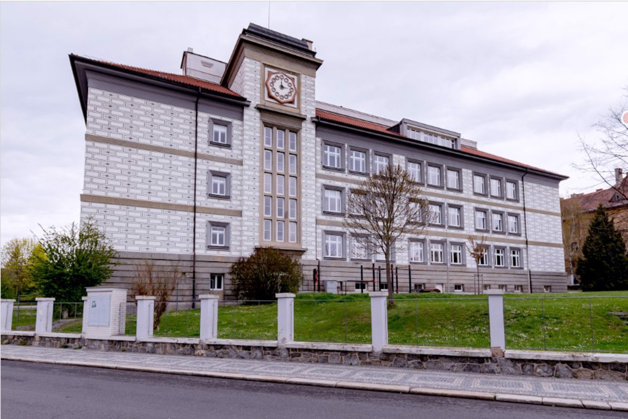 Elementary school "Masarykova" in Klatovy