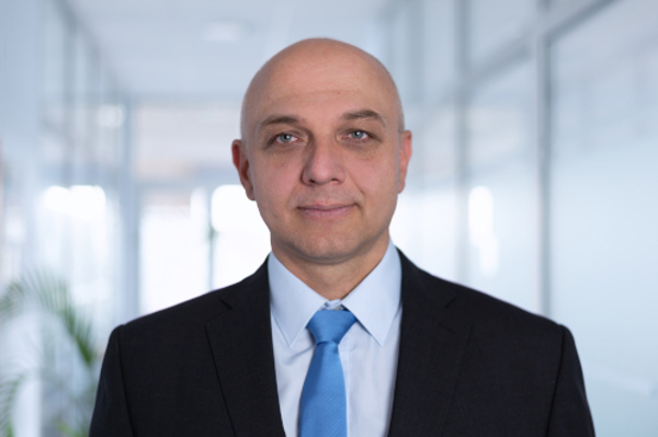 M Vanecek Zat