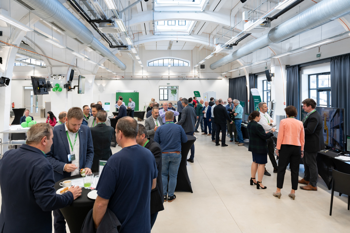 Na letošním Summer meet-up jsme představil novinky zejména z oblasti digitalizace