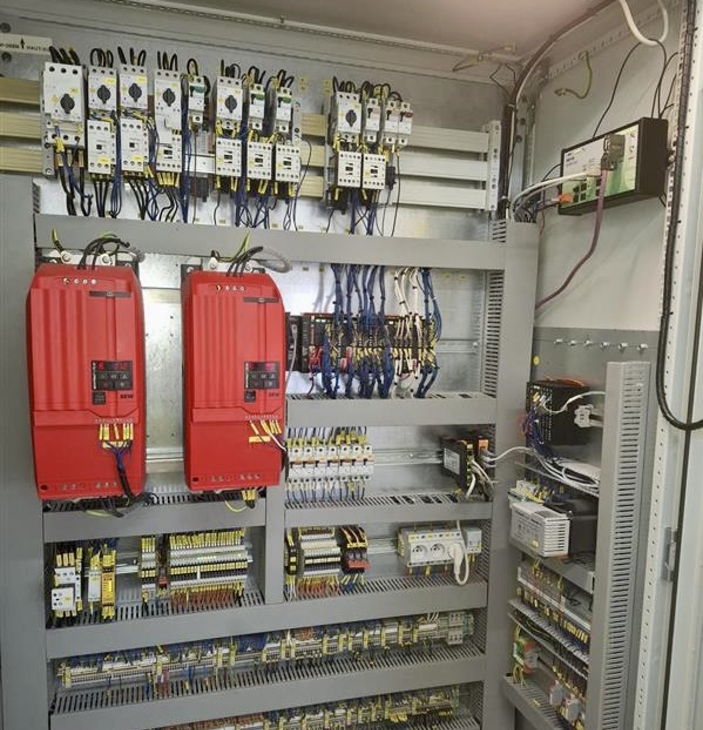 6F323930 F0a9 40Aa 9619 7F3bc656637f 3